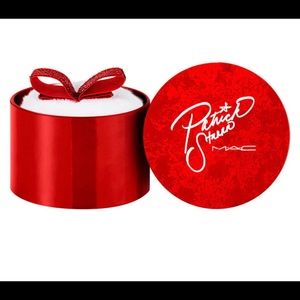 MAC X Patrick Starrr “Patrick’s Powder”